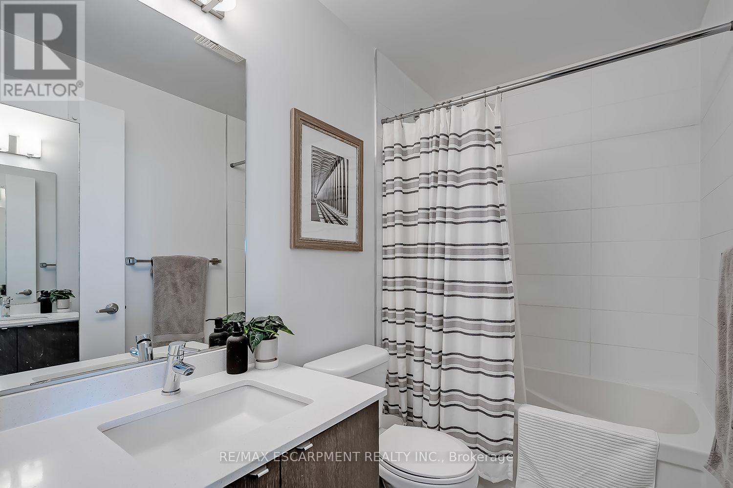 604 - 5240 Dundas Street, Burlington, Ontario  L7L 0J6 - Photo 13 - W14033182