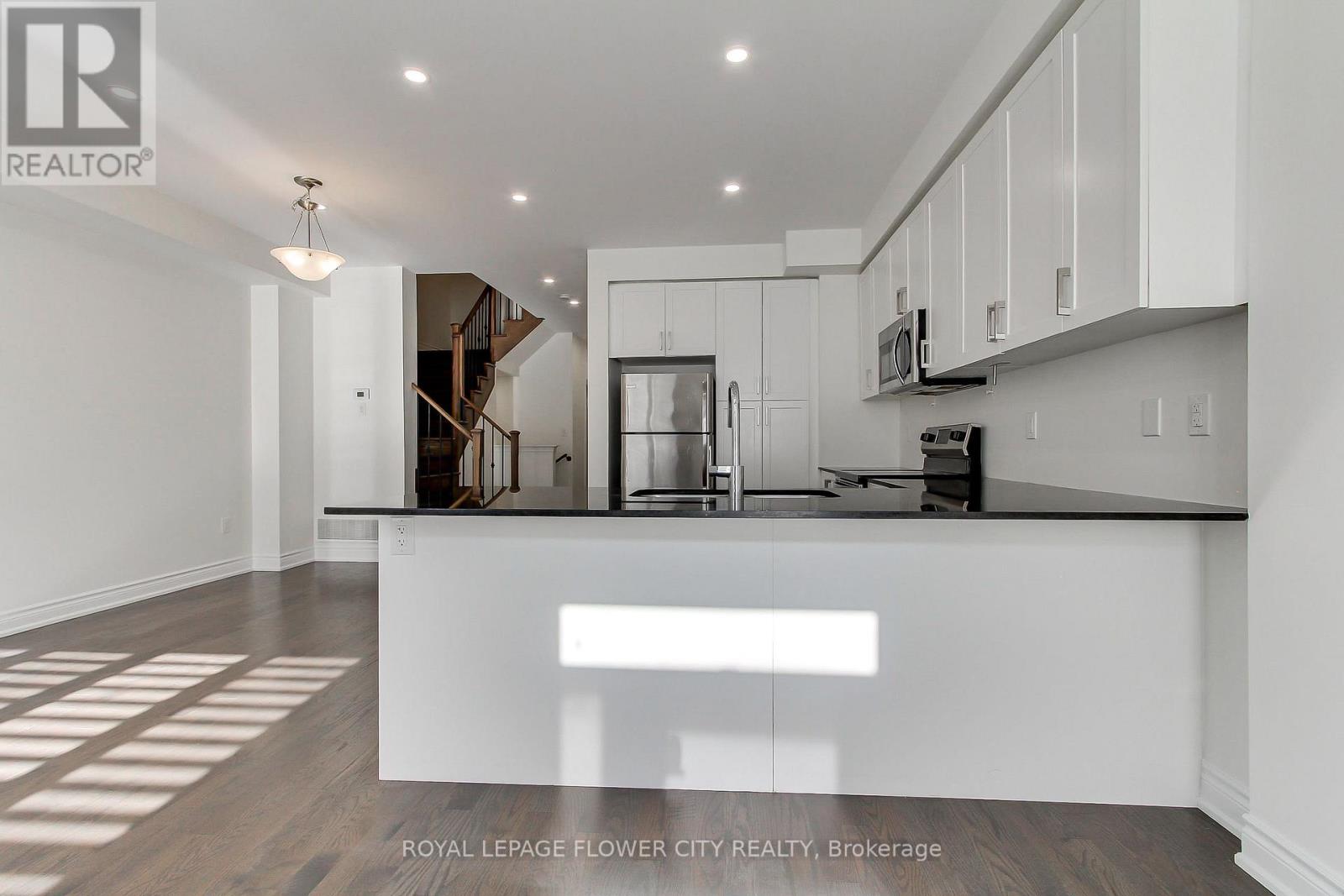 1311 Restivo Lane, Milton, Ontario  L9E 1J9 - Photo 13 - W14033188