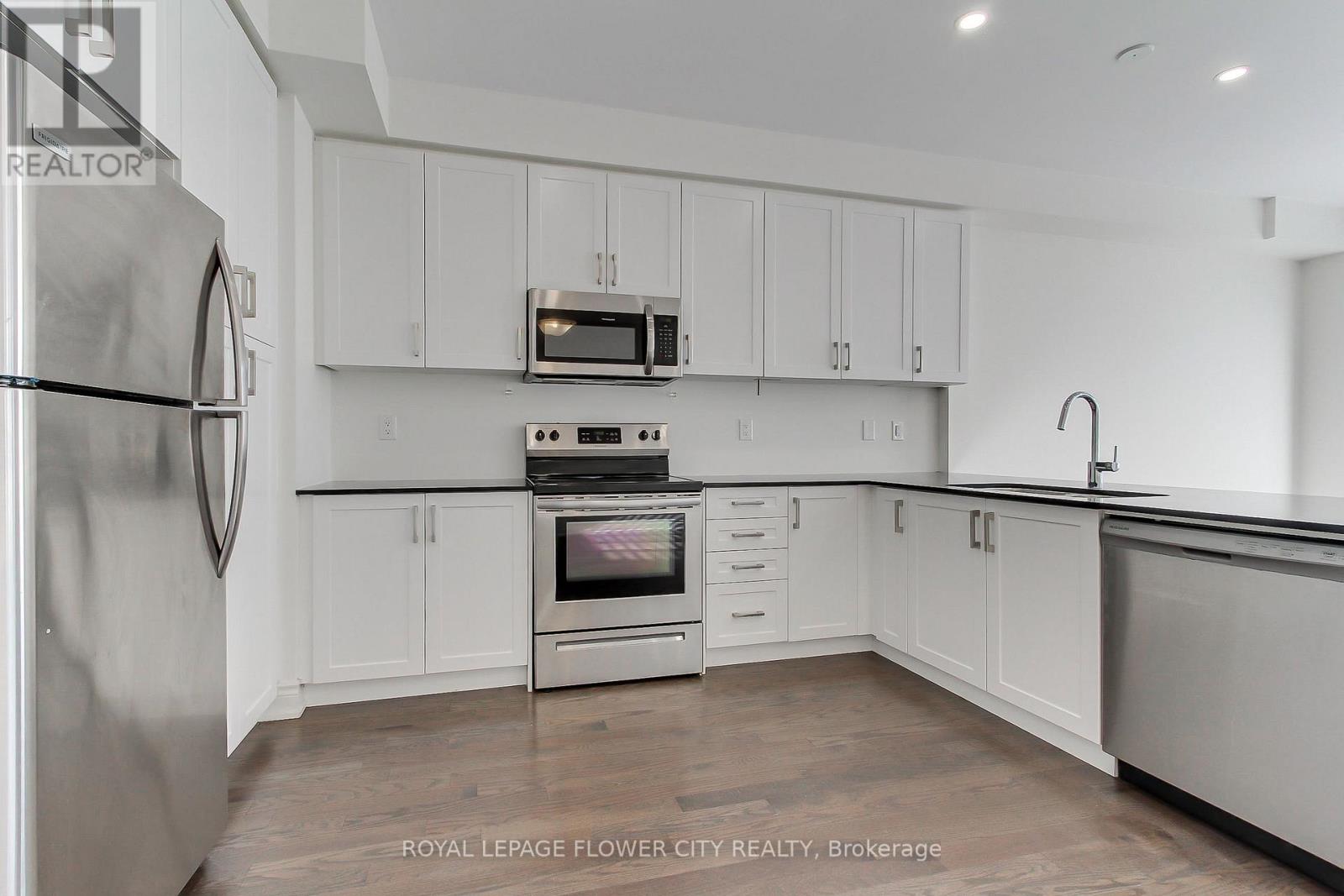 1311 Restivo Lane, Milton, Ontario  L9E 1J9 - Photo 9 - W14033188