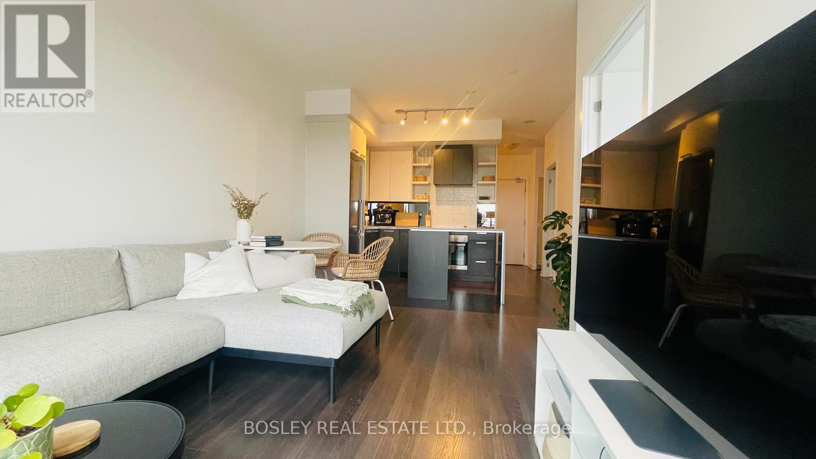 829 - 1830 Bloor Street W, Toronto, Ontario  M6P 0A2 - Photo 6 - W14033226