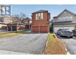 2528 WILLOWBURNE DRIVE, Mississauga, Ontario