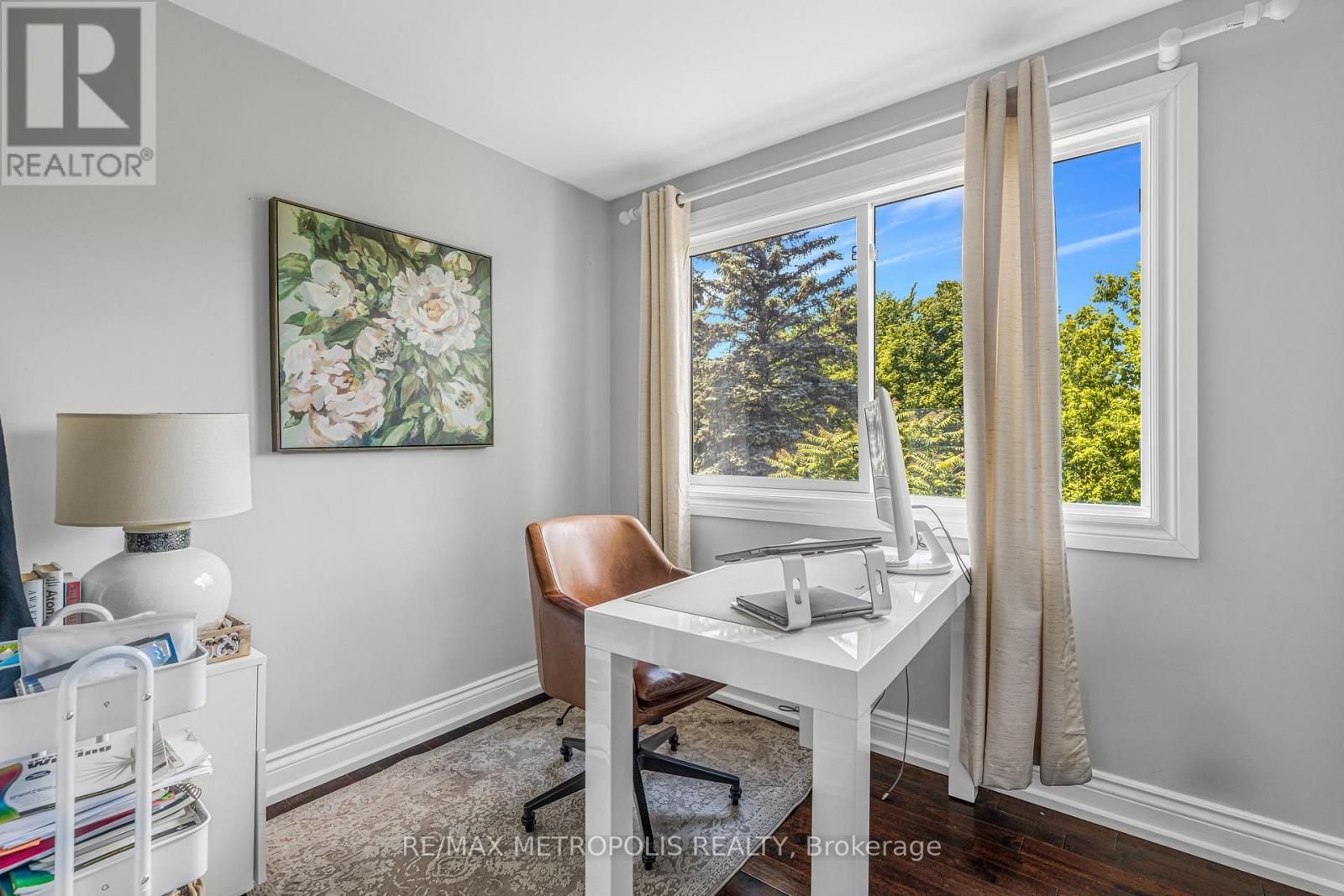 26 Algonquin Avenue, Toronto, Ontario  M6R 1K7 - Photo 18 - W14033282