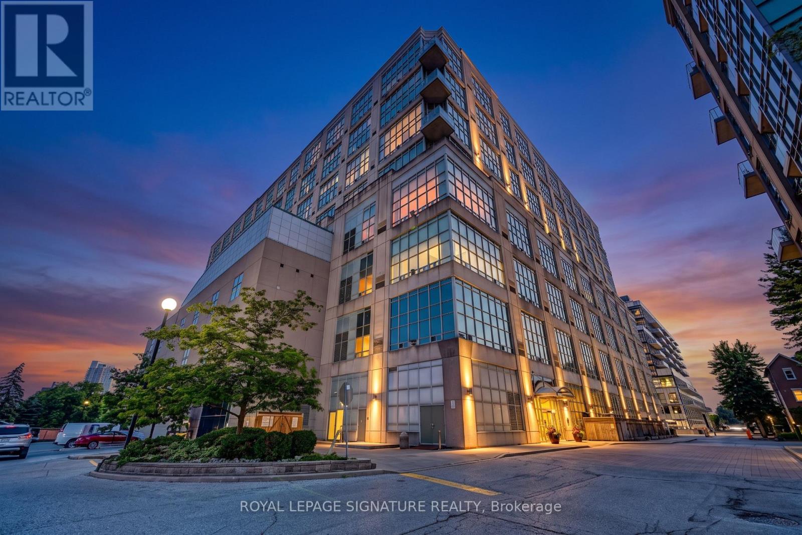 714 - 250 MANITOBA STREET, Toronto, Ontario