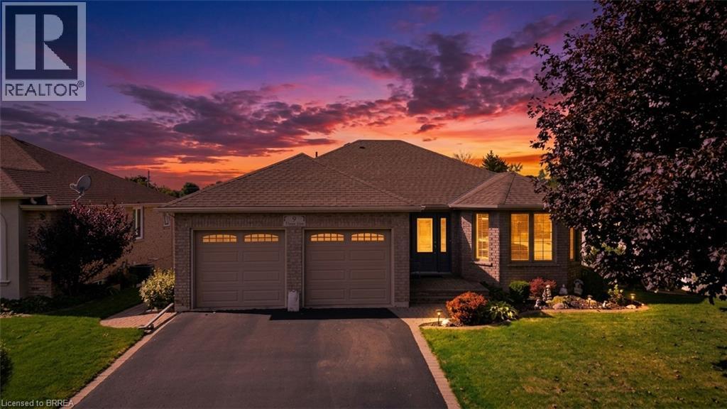 9 NIXON AVE Avenue, Paris, Ontario