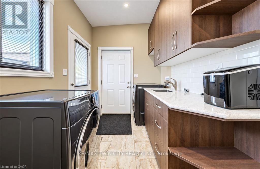 34 Braun Street, Kitchener, Ontario  N2H 3R4 - Photo 16 - X14033116