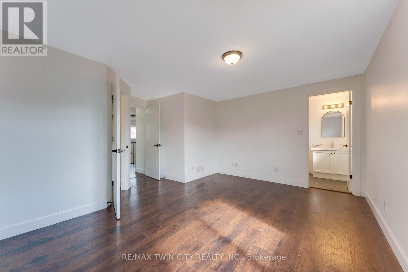 31 Swartz Street, Kitchener, Ontario  N2E 4A7 - Photo 15 - X14033172