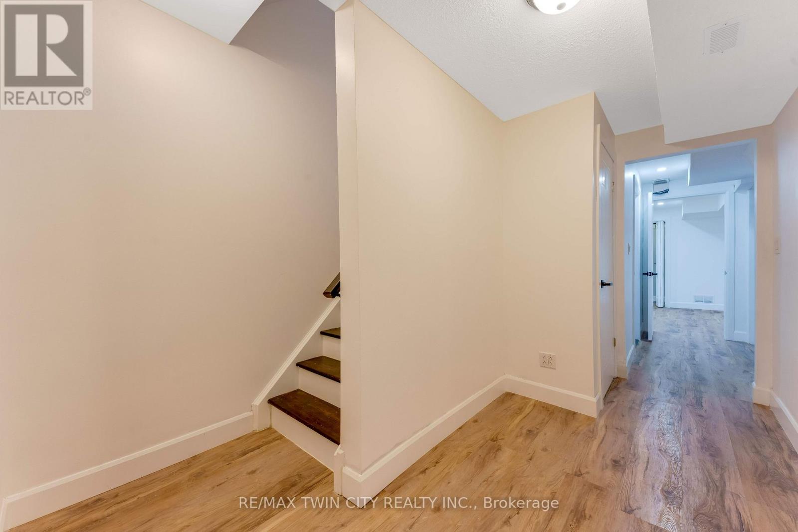 31 Swartz Street, Kitchener, Ontario  N2E 4A7 - Photo 25 - X14033172