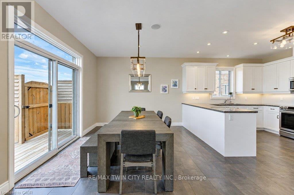 524 Sundew Drive, Waterloo, Ontario  N2V 0B8 - Photo 11 - X14033190