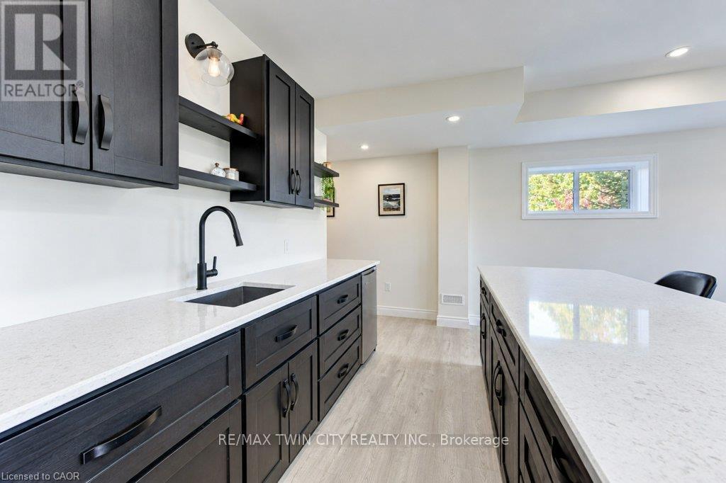 524 Sundew Drive, Waterloo, Ontario  N2V 0B8 - Photo 32 - X14033190