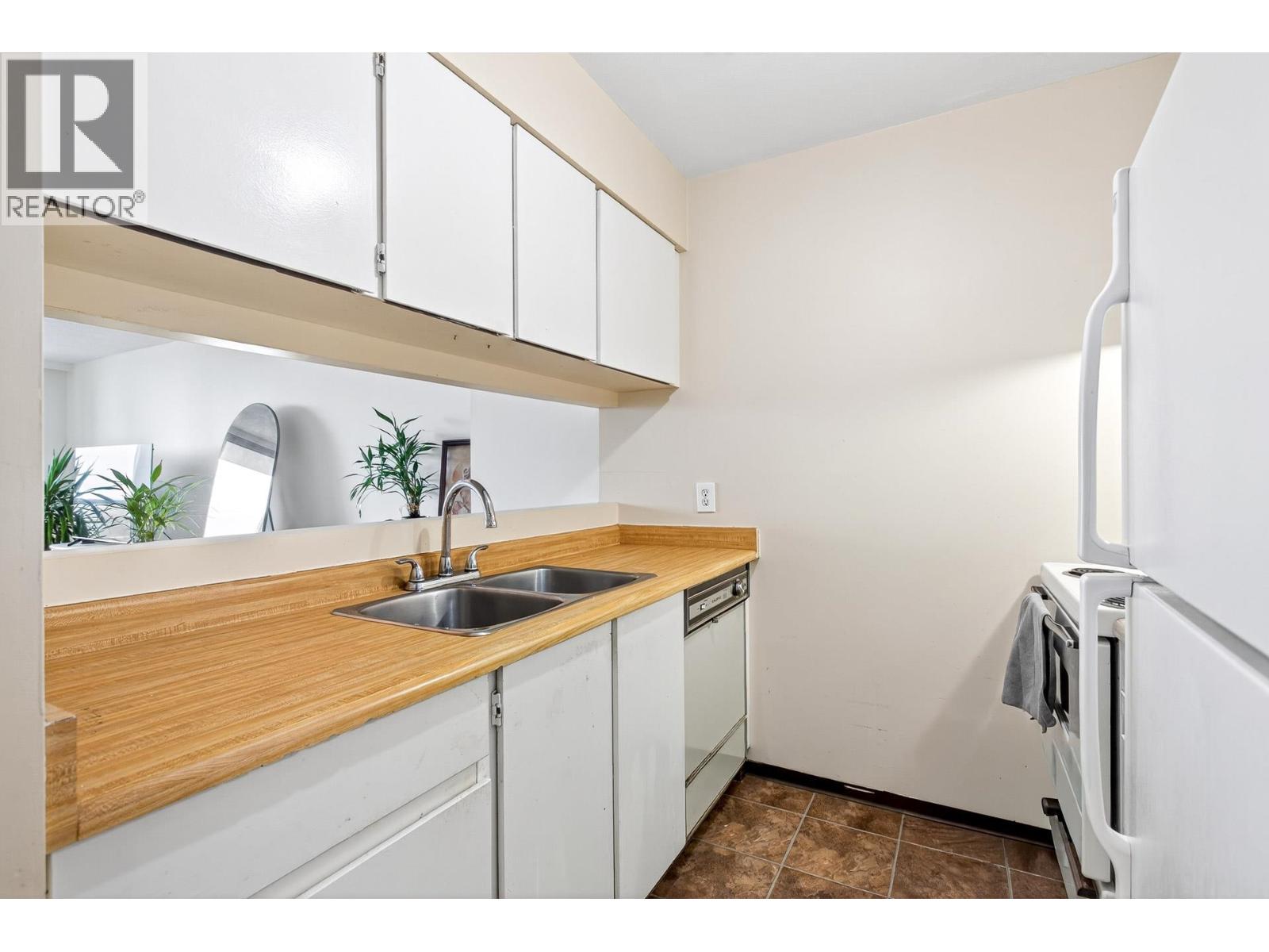 2308 4353 Halifax Street, Burnaby, British Columbia  V5C 5Z4 - Photo 11 - R3175279