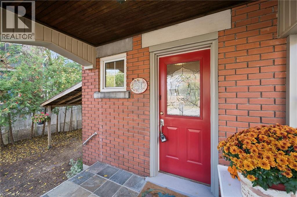 21 Braun Street, Kitchener, Ontario  N2H 3R2 - Photo 7 - 40870822