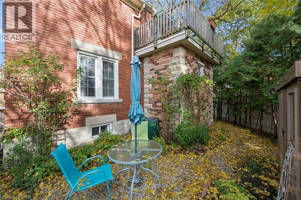 21 Braun Street, Kitchener, Ontario  N2H 3R2 - Photo 38 - 40870822