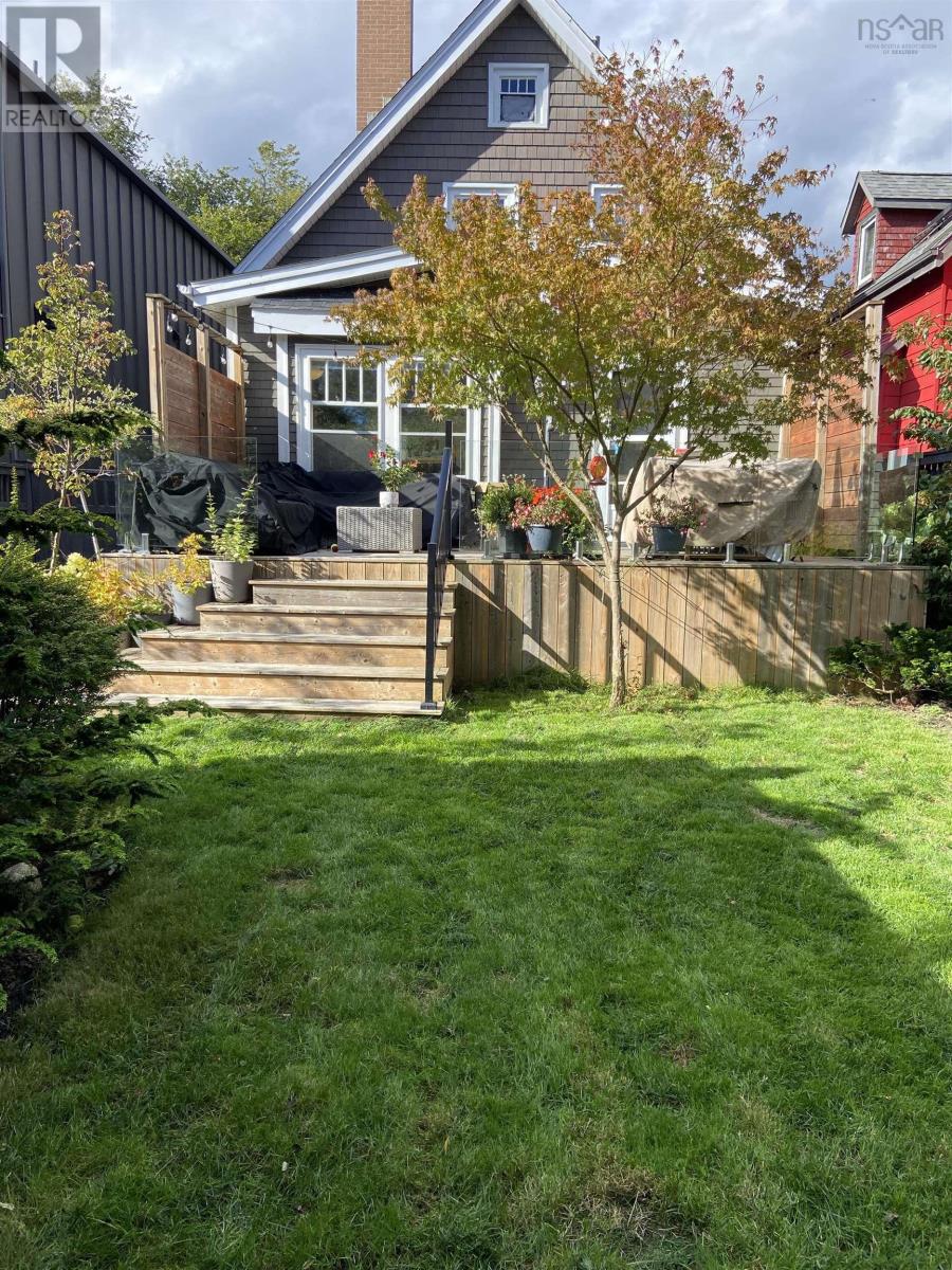 6326 Norwood Street, Halifax, Nova Scotia  B3H 2L1 - Photo 30 - 202625855
