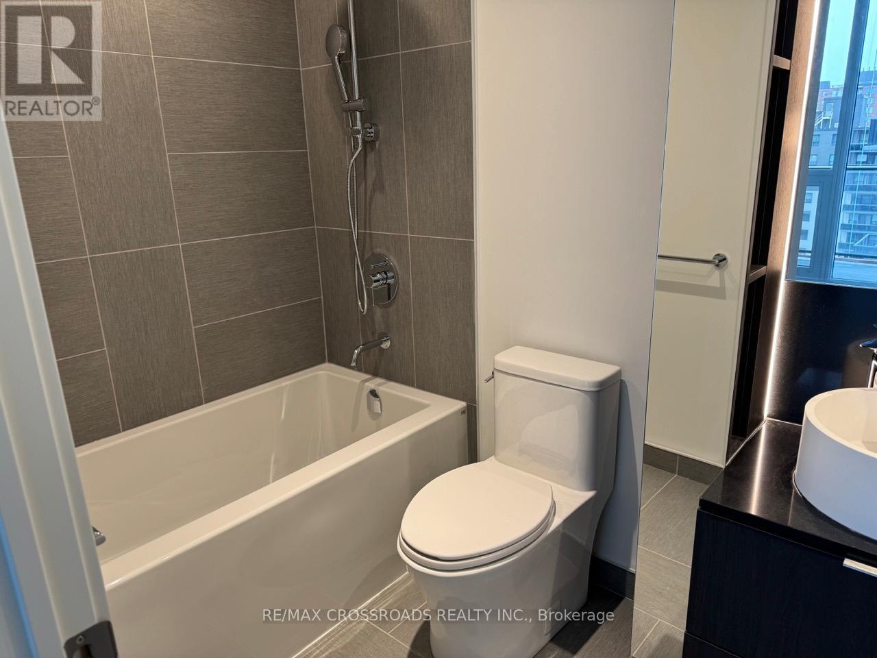 612 - 28 Ann Street, Mississauga, Ontario  L5G 0E1 - Photo 9 - W13861596
