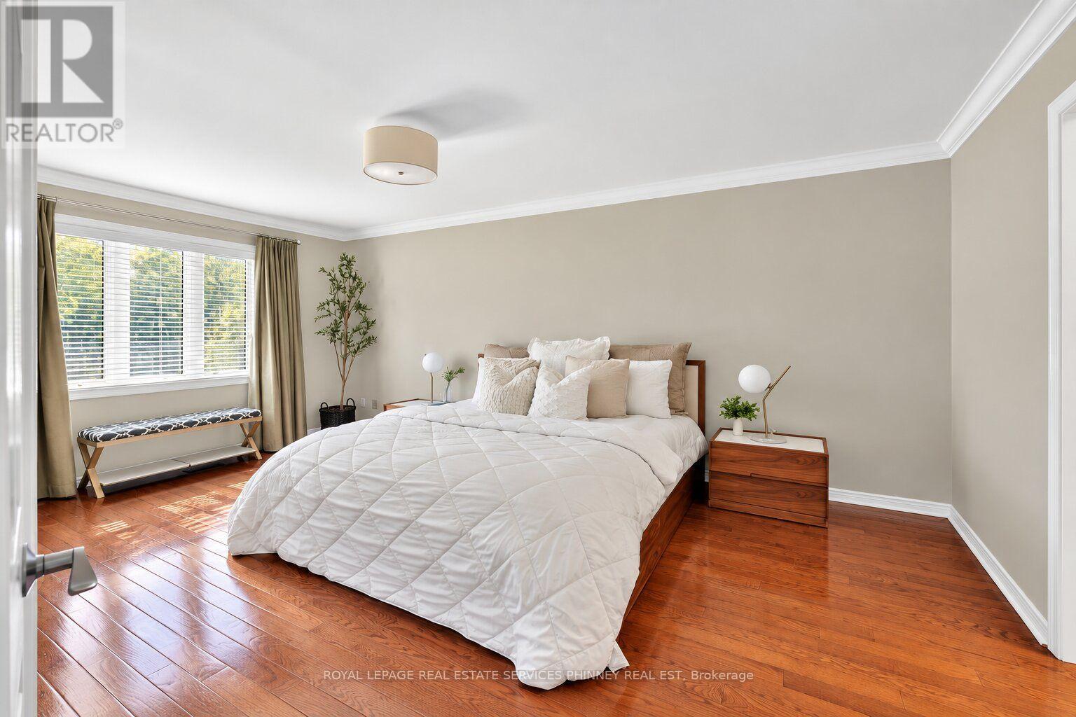 1012 Oak Meadow Road, Oakville, Ontario  L6M 1J7 - Photo 23 - W14032704
