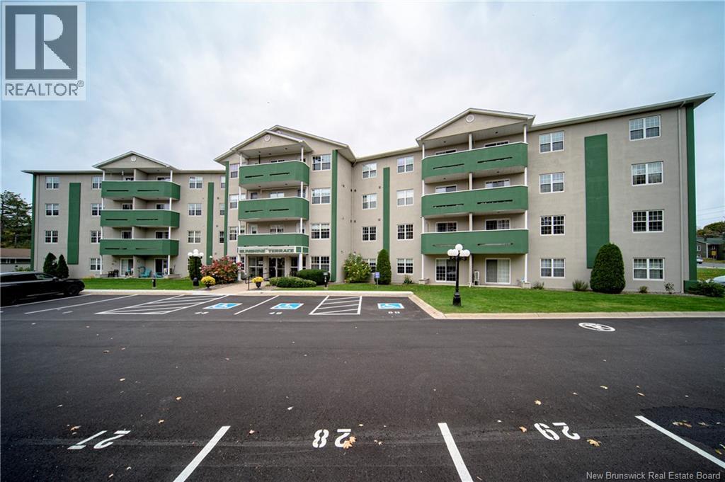158 Hanwell Road Unit# 211, Fredericton, New Brunswick  E3B 9K7 - Photo 1 - NB149576