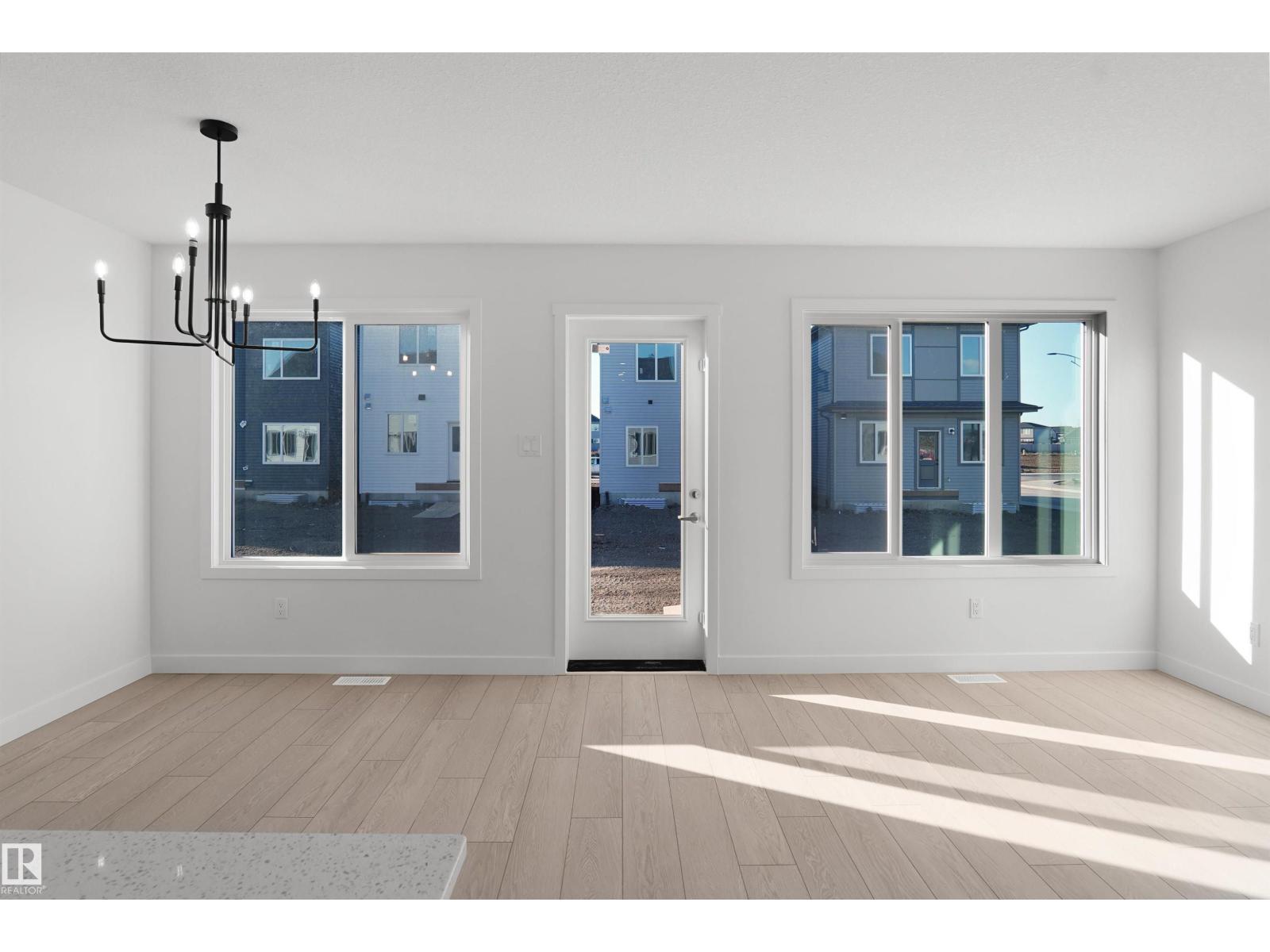 1862 187 ST NW