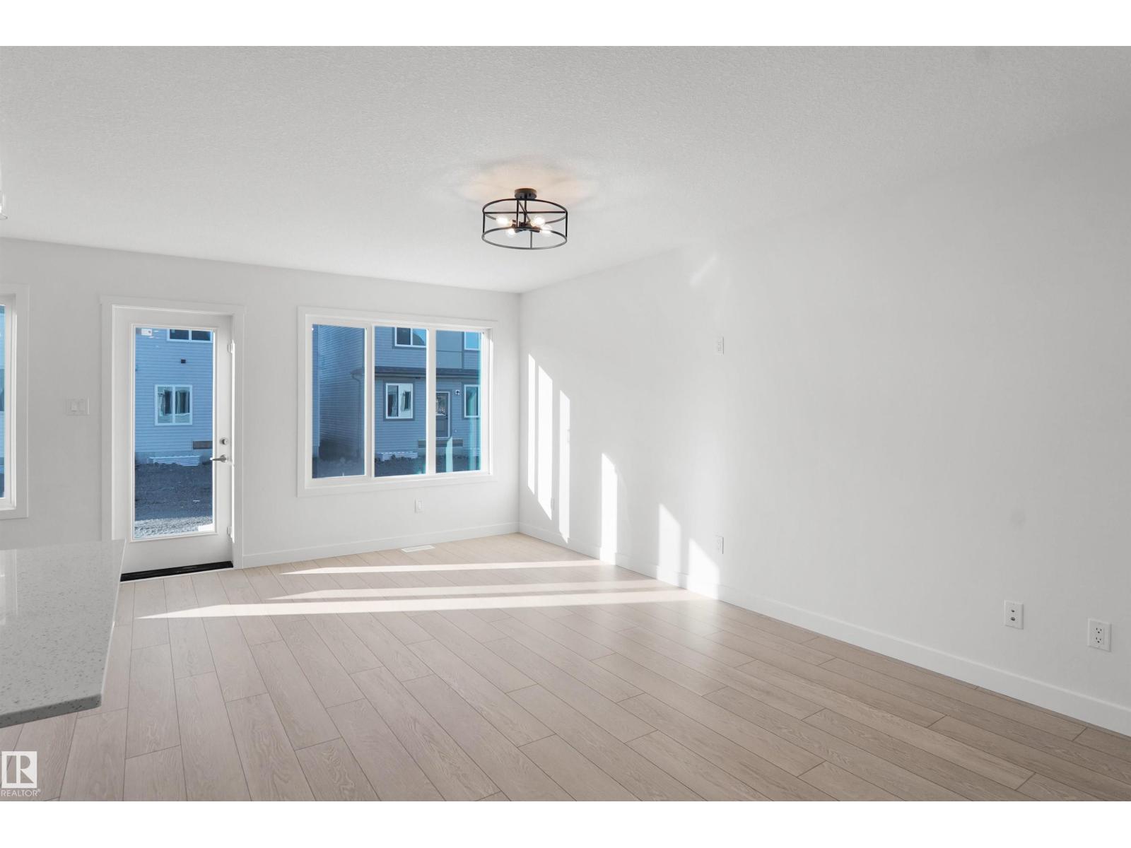 1862 187 ST NW