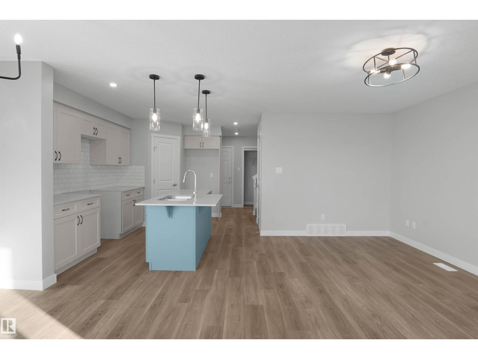 1864 187 ST NW