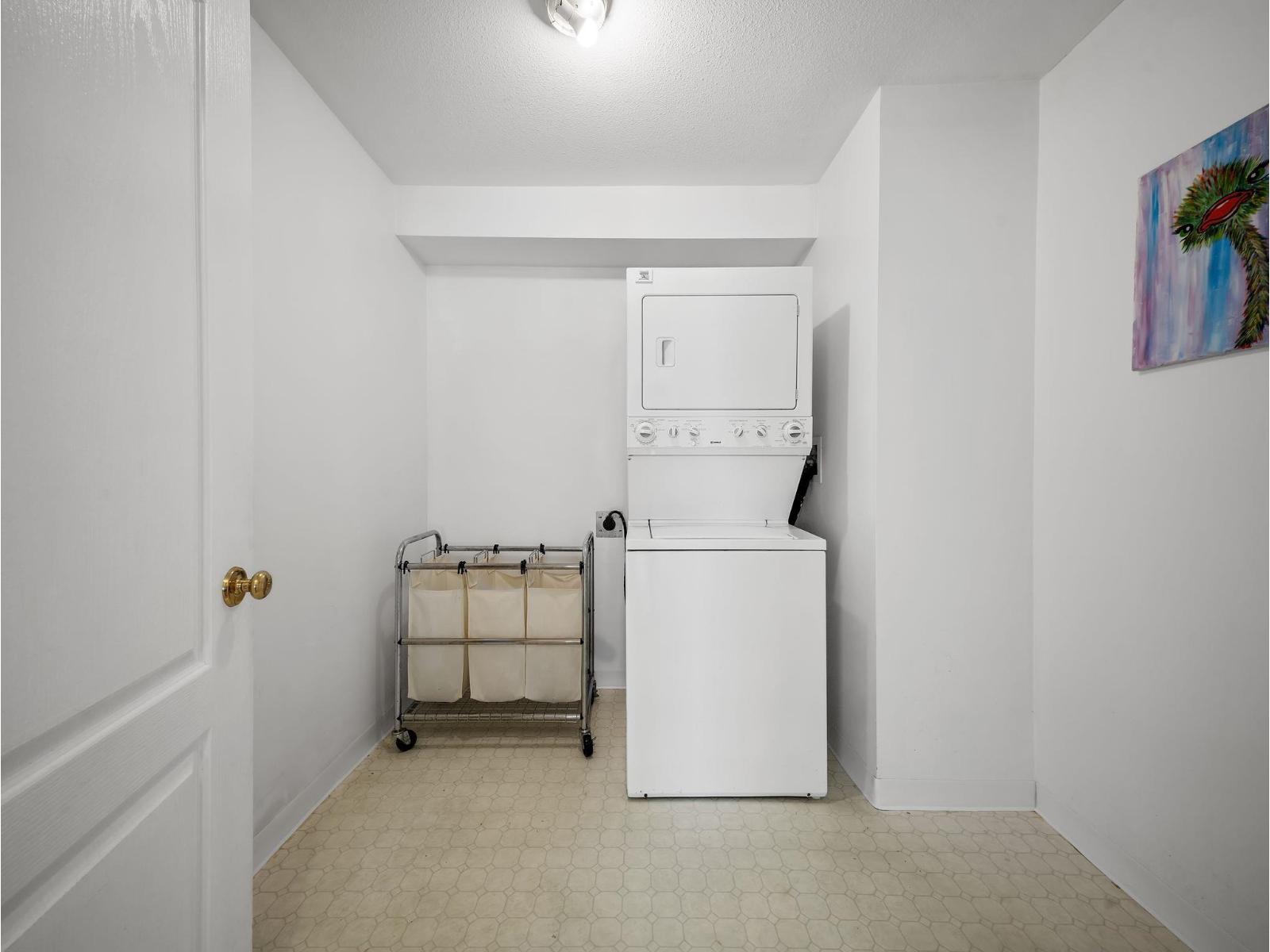 220 9688 148 STREET