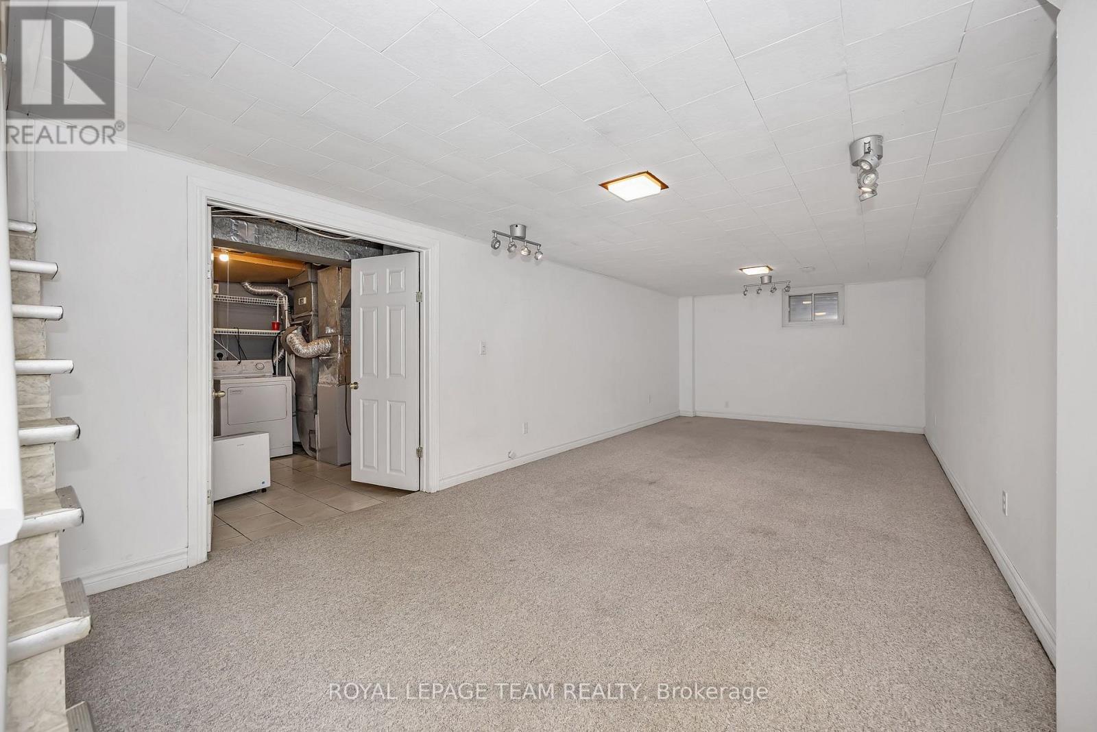 2200 Martha Avenue, Ottawa, Ontario  K1G 1K9 - Photo 36 - X14033404