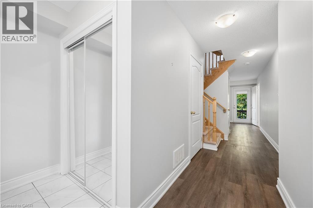 88 Decorso Drive Unit# 57, Guelph, Ontario  N1L 0A9 - Photo 4 - 40868454