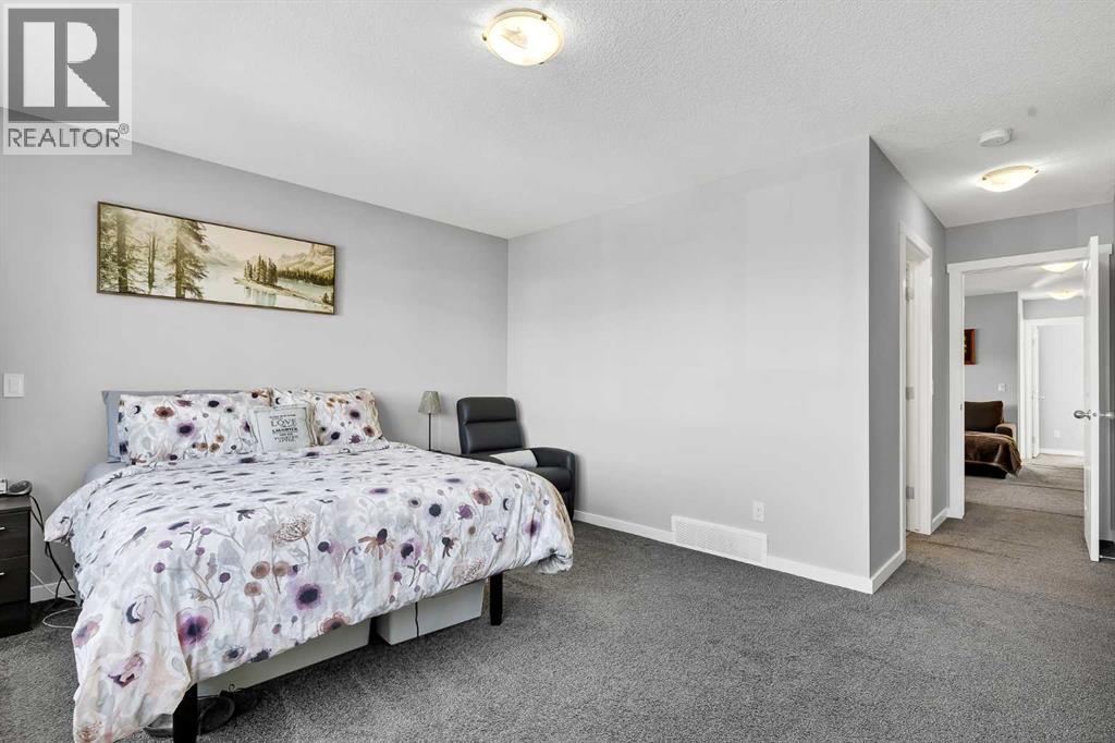 30 Bayview Circle SW, Airdrie, Alberta  T4B 4H3 - Photo 30 - A2352372