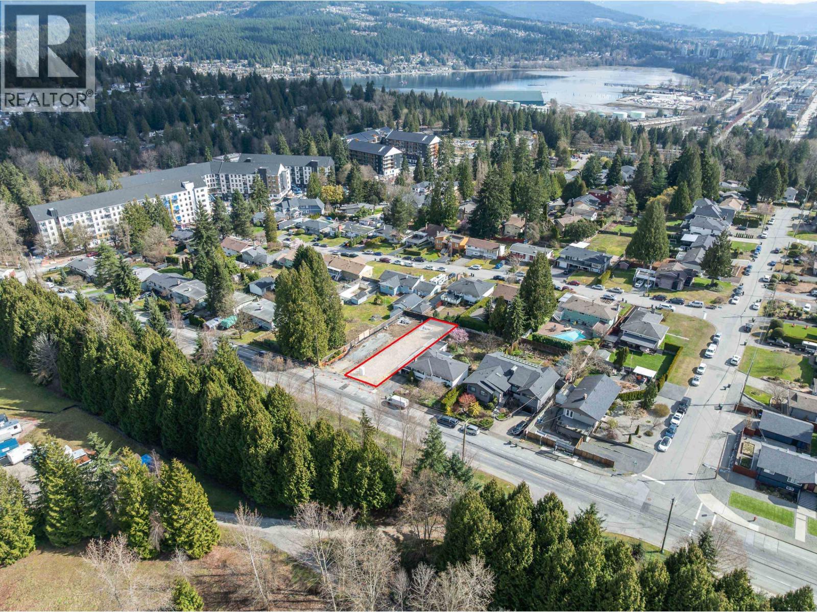 1116 GLENAYRE DRIVE