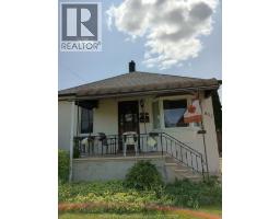835 STANLEY, Windsor, Ontario