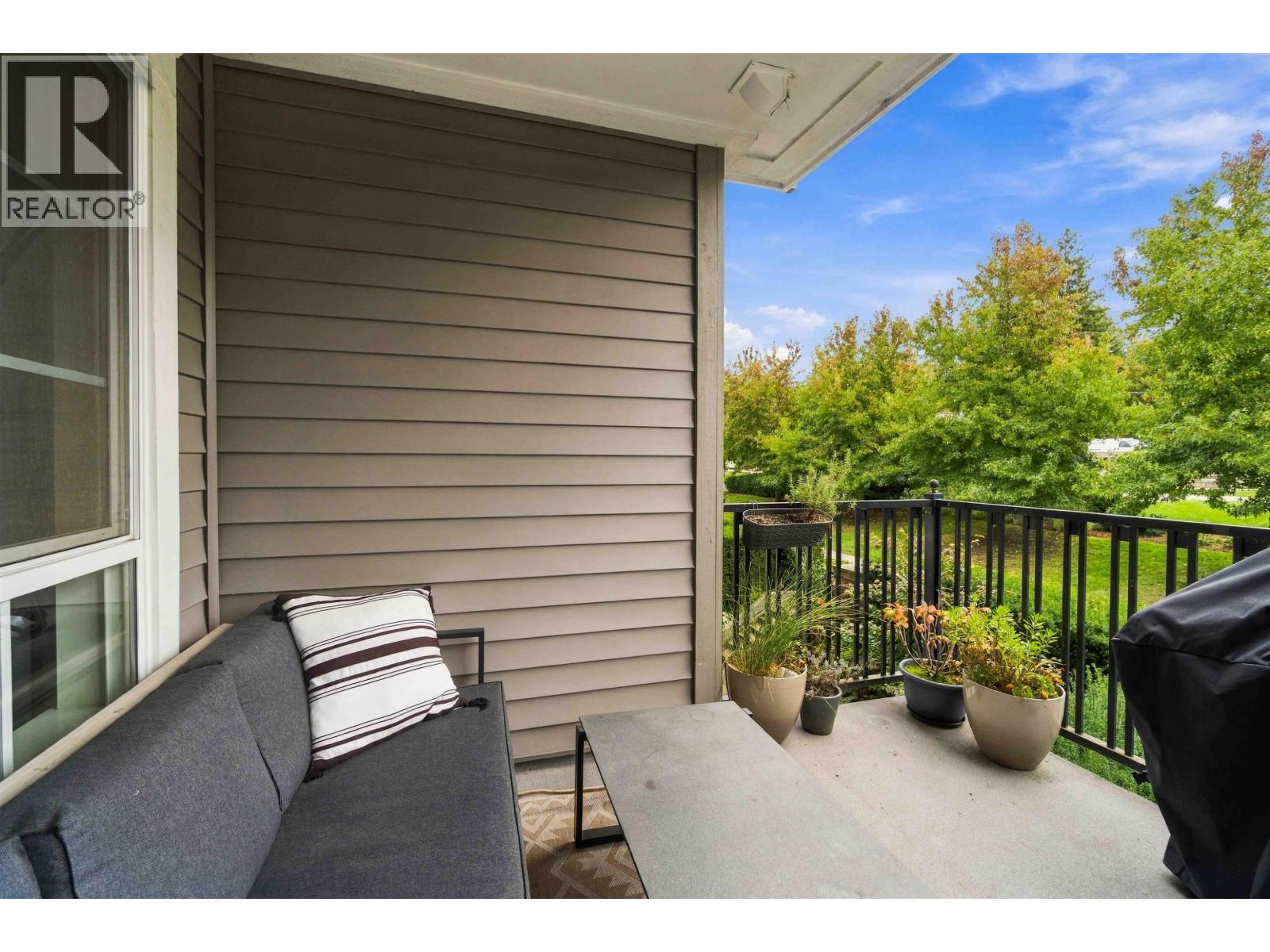 212 555 Foster Avenue, Coquitlam, British Columbia  V3J 3W2 - Photo 27 - R3175293