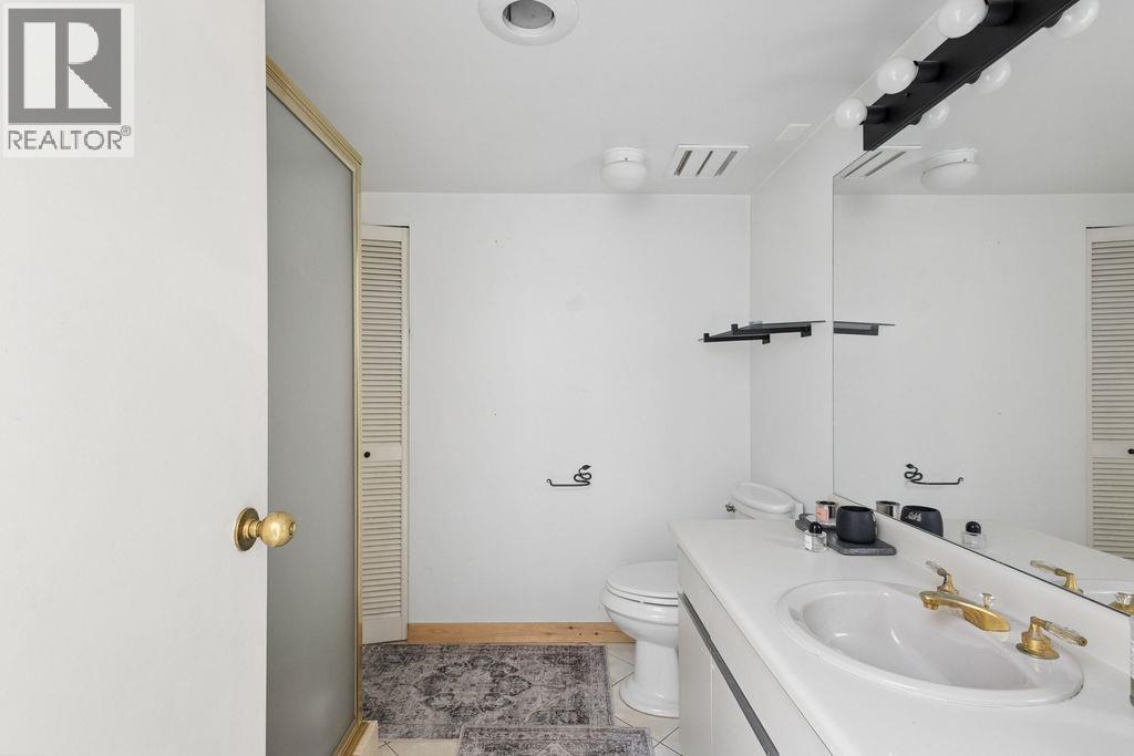 6566 Pinehurst Drive, Vancouver, British Columbia  V5X 4P1 - Photo 17 - R3175299