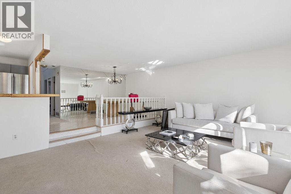 6566 Pinehurst Drive, Vancouver, British Columbia  V5X 4P1 - Photo 6 - R3175299