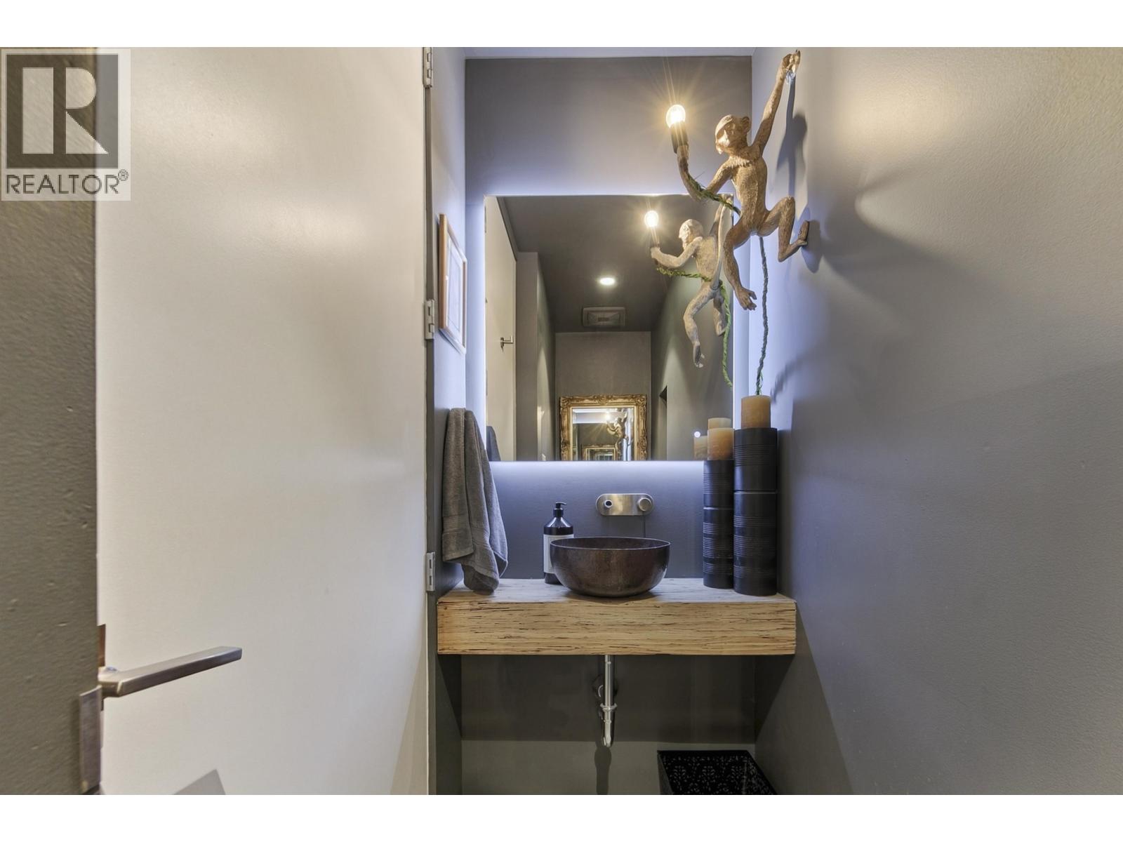 2505 Adanac Street, Vancouver, British Columbia  V5K 2M6 - Photo 12 - R3175304