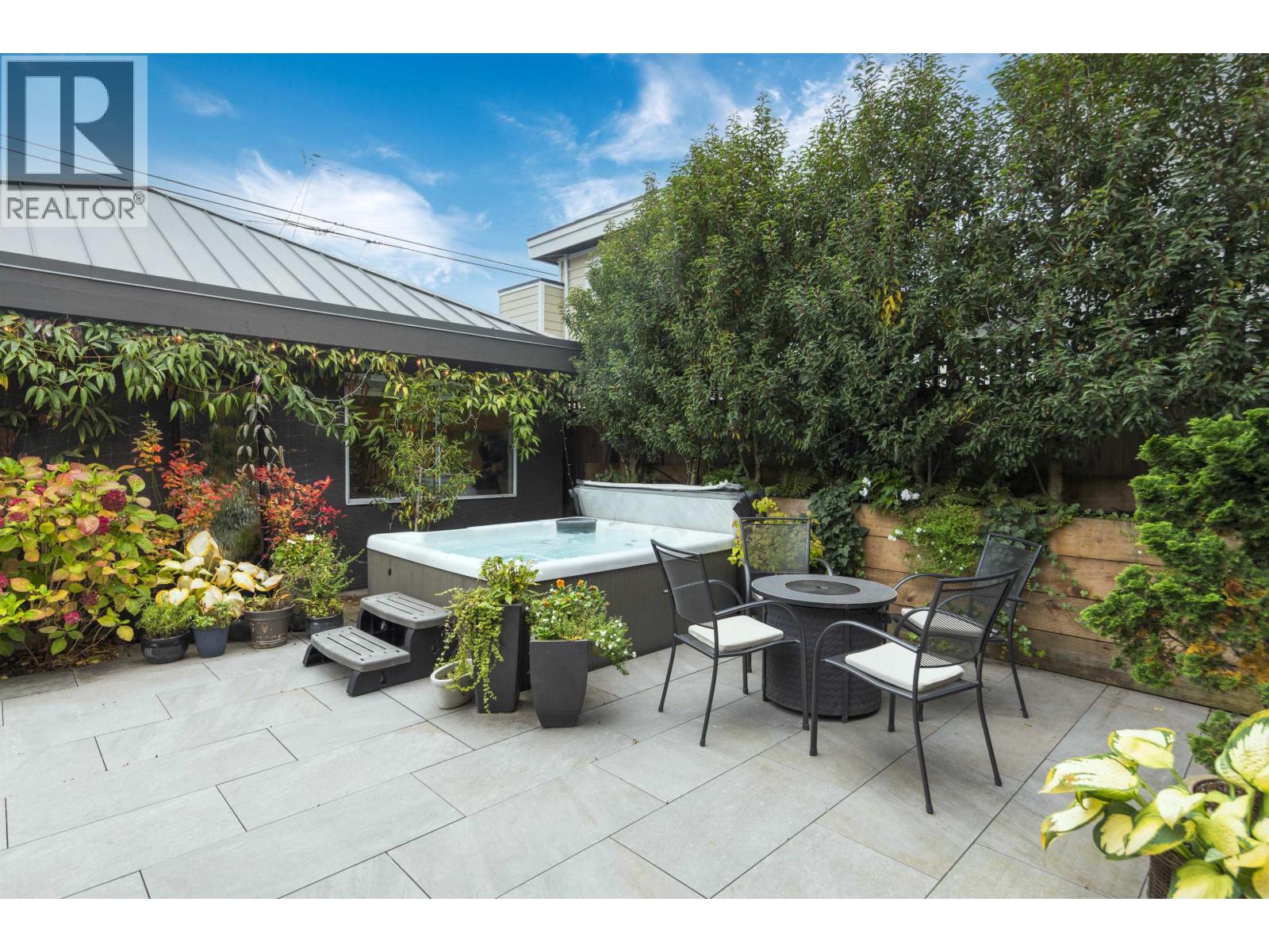 2505 Adanac Street, Vancouver, British Columbia  V5K 2M6 - Photo 16 - R3175304