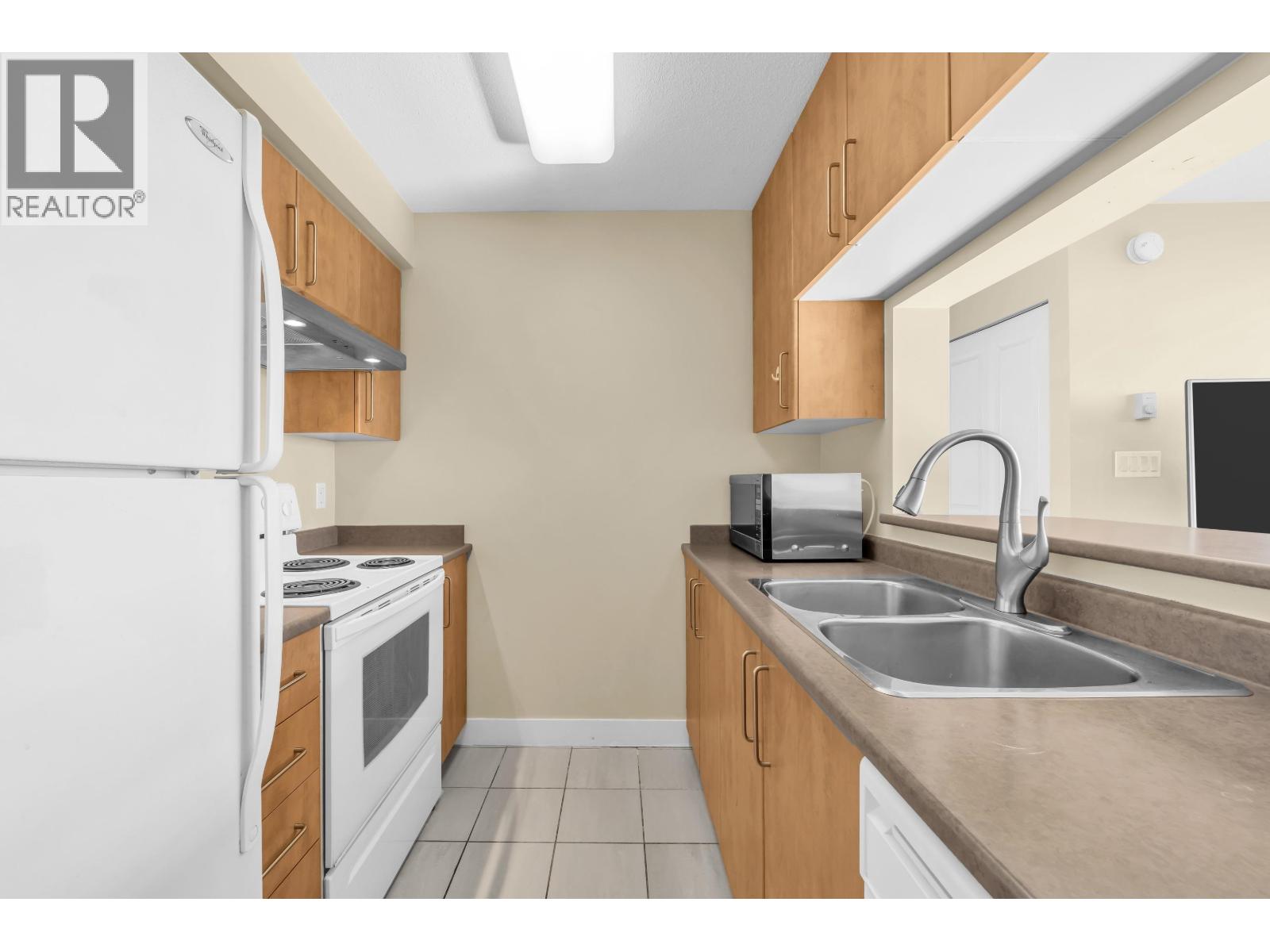 2702 5380 Oben Street, Vancouver, British Columbia  V5R 6H7 - Photo 6 - R3173991