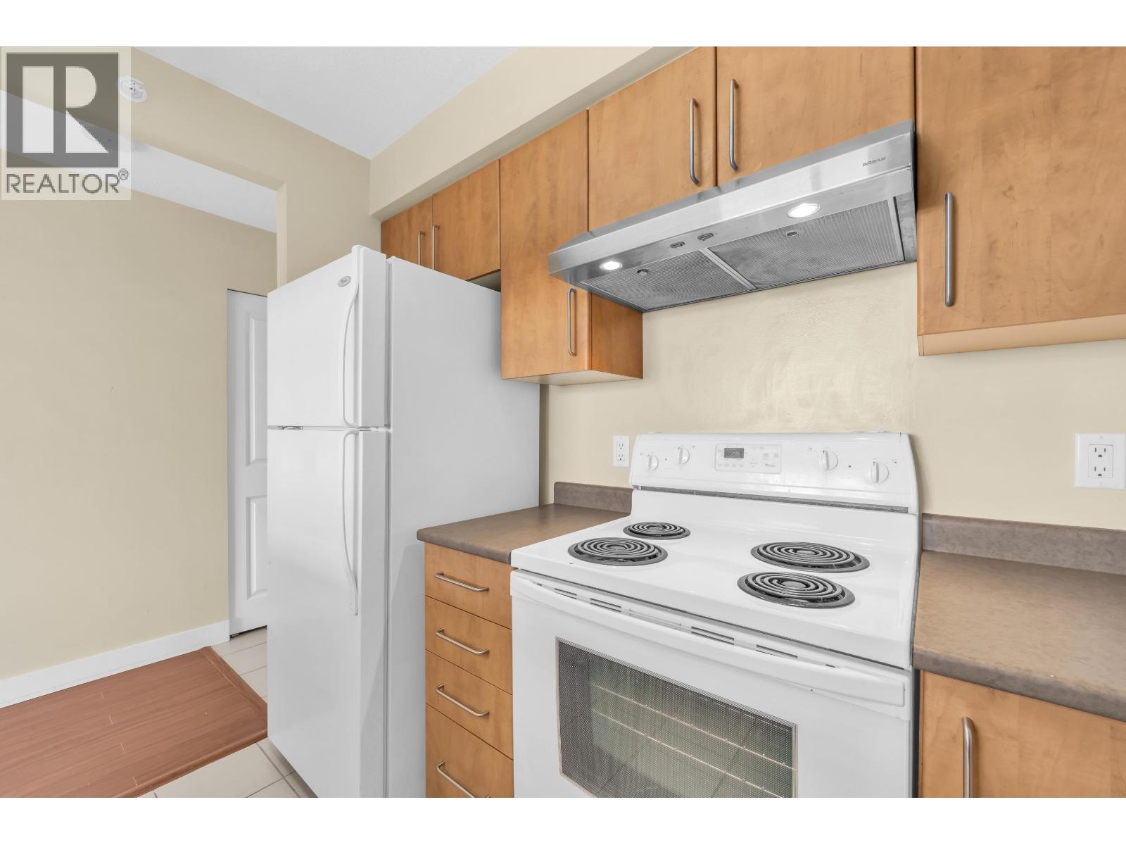2702 5380 Oben Street, Vancouver, British Columbia  V5R 6H7 - Photo 8 - R3173991