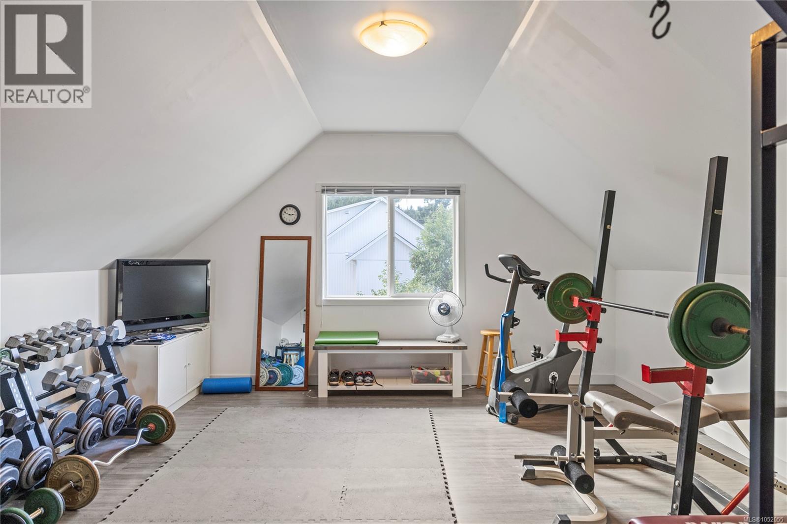 117 Clarke Rd