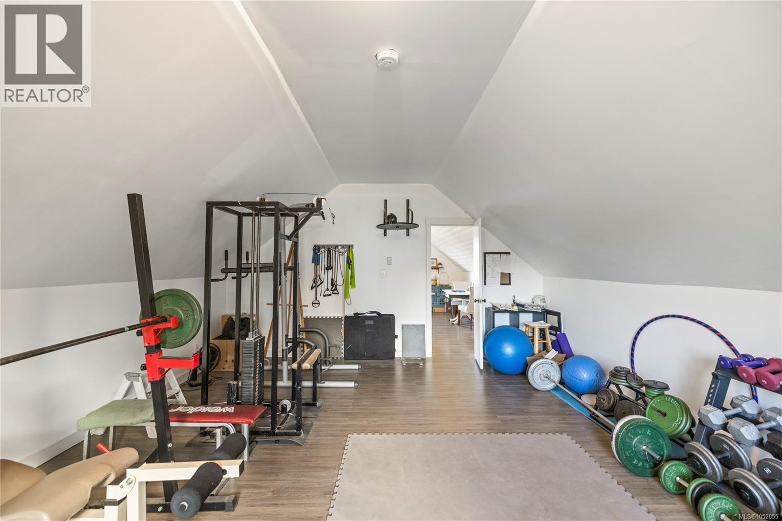 117 Clarke Rd