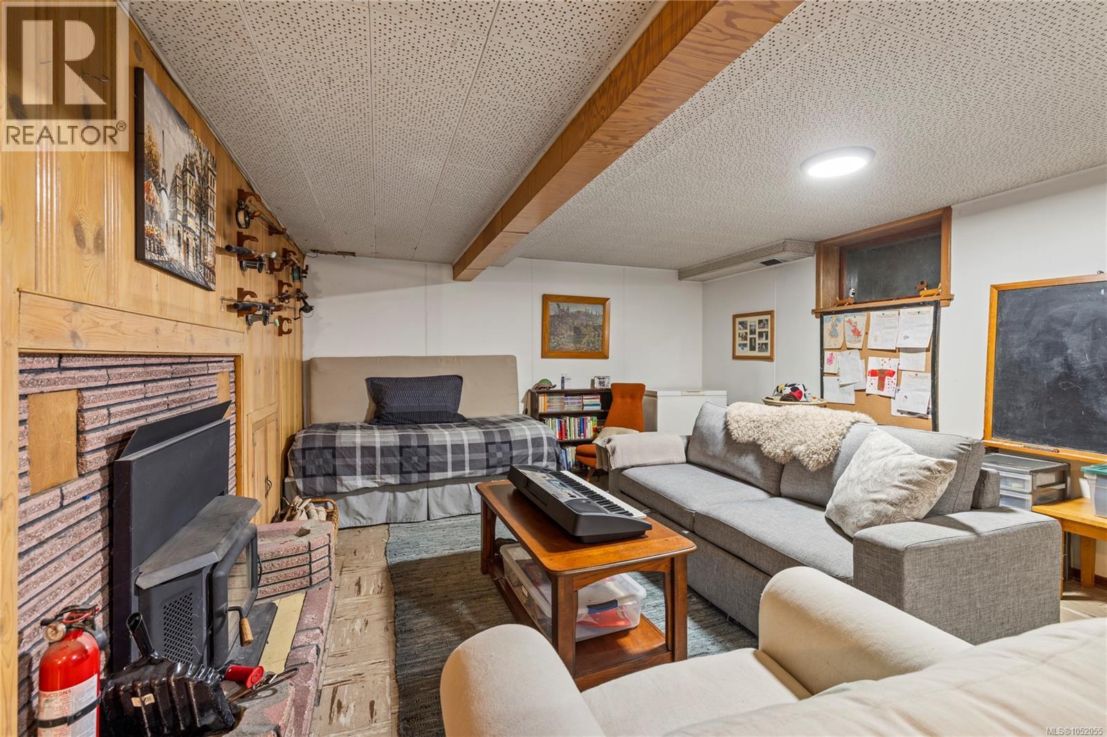 117 Clarke Rd