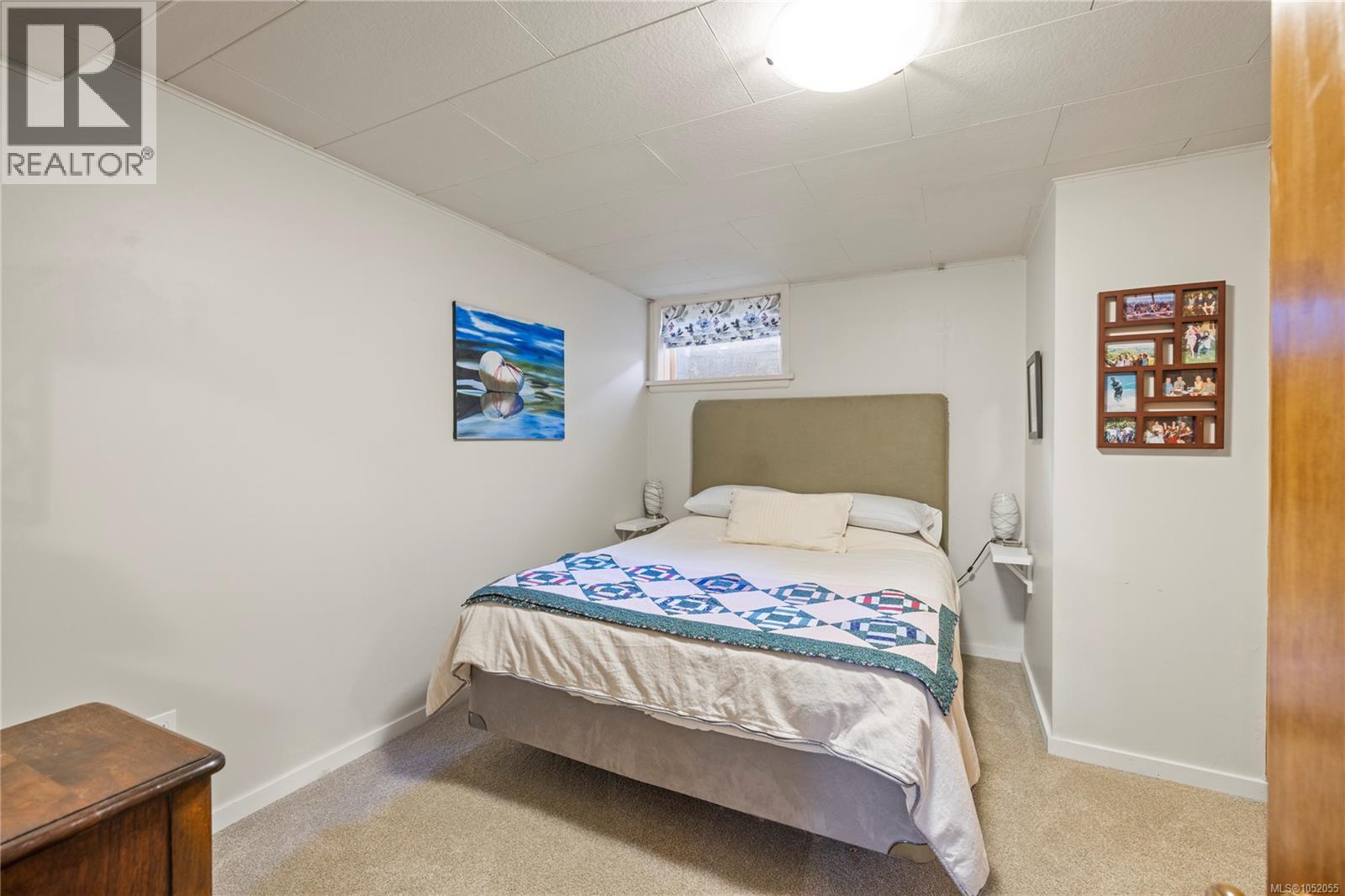 117 Clarke Rd