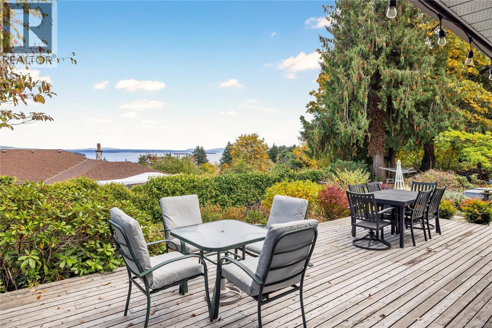 117 Clarke Rd
