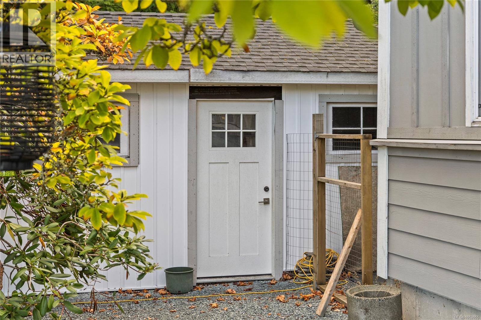 117 Clarke Rd