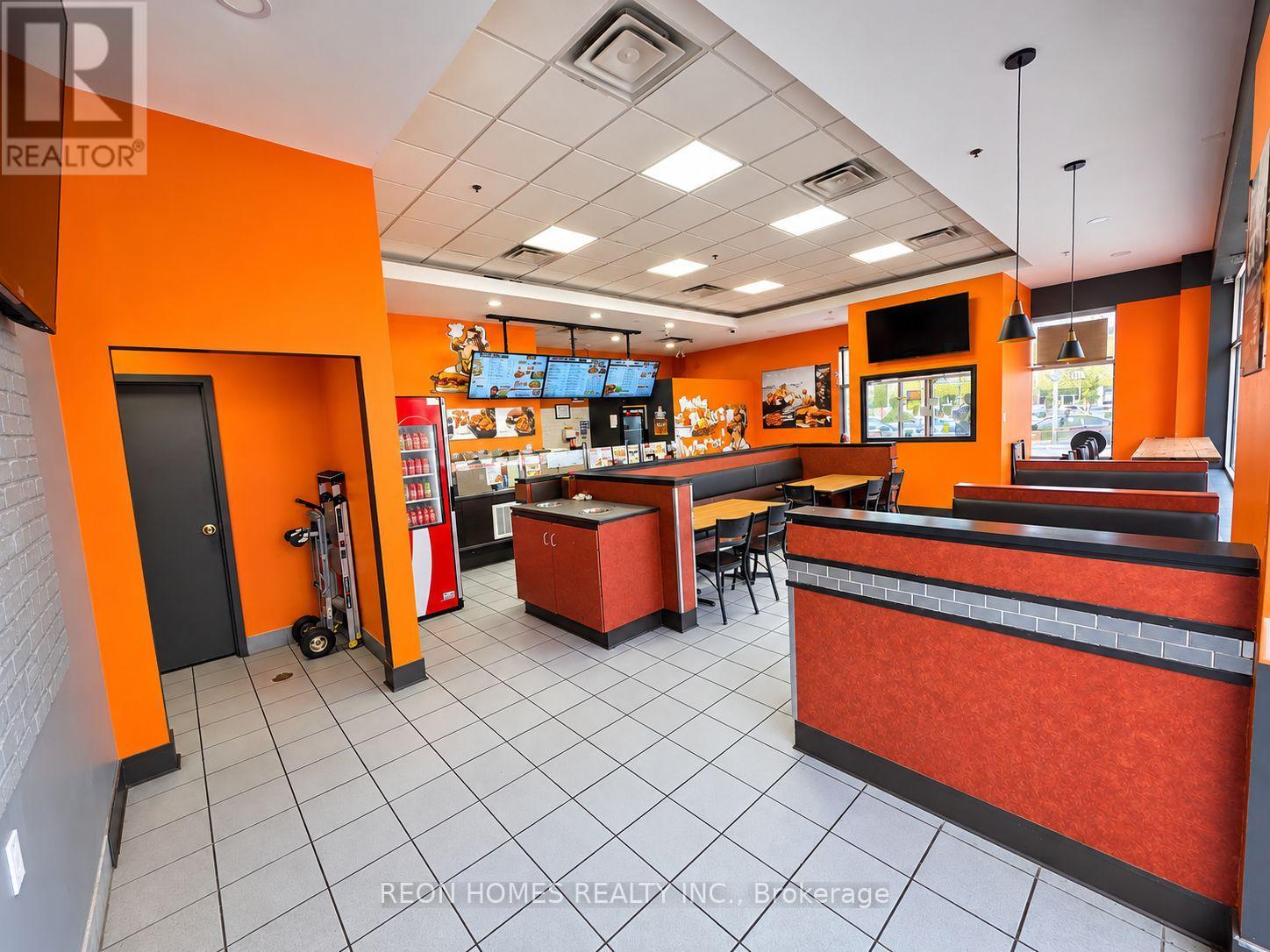 710 Taunton Road E, Whitby, Ontario  L1R 0K6 - Photo 1 - E14033366