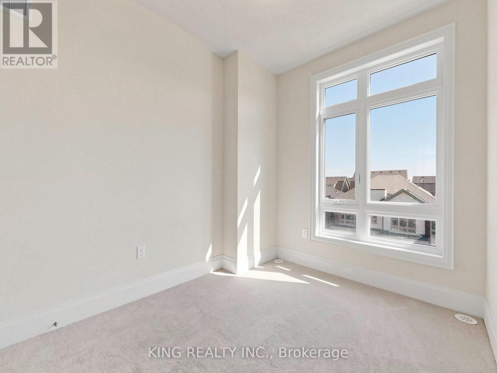 107 Jack Bowerbank Boulevard, Oakville, Ontario  L6M 4K1 - Photo 21 - W13872030