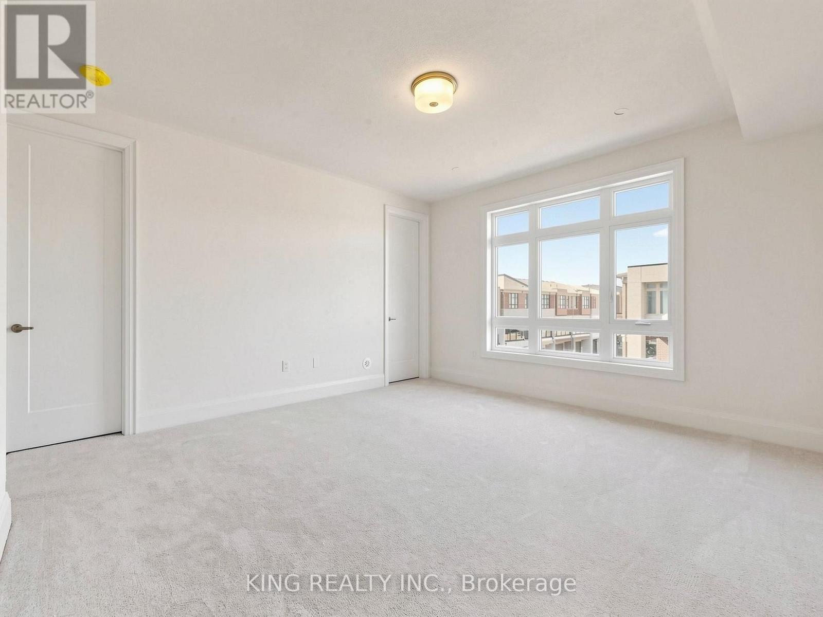 107 Jack Bowerbank Boulevard, Oakville, Ontario  L6M 4K1 - Photo 18 - W13872030