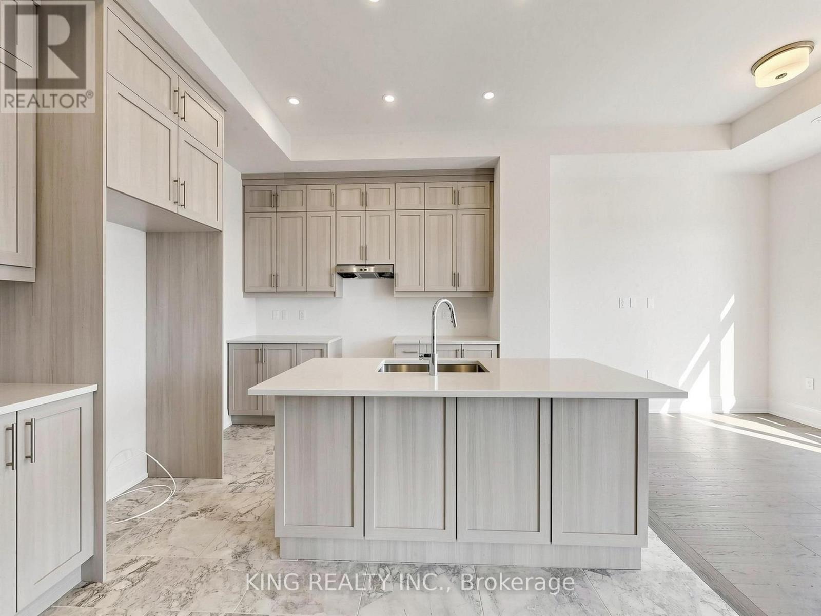 107 Jack Bowerbank Boulevard, Oakville, Ontario  L6M 4K1 - Photo 11 - W13872030