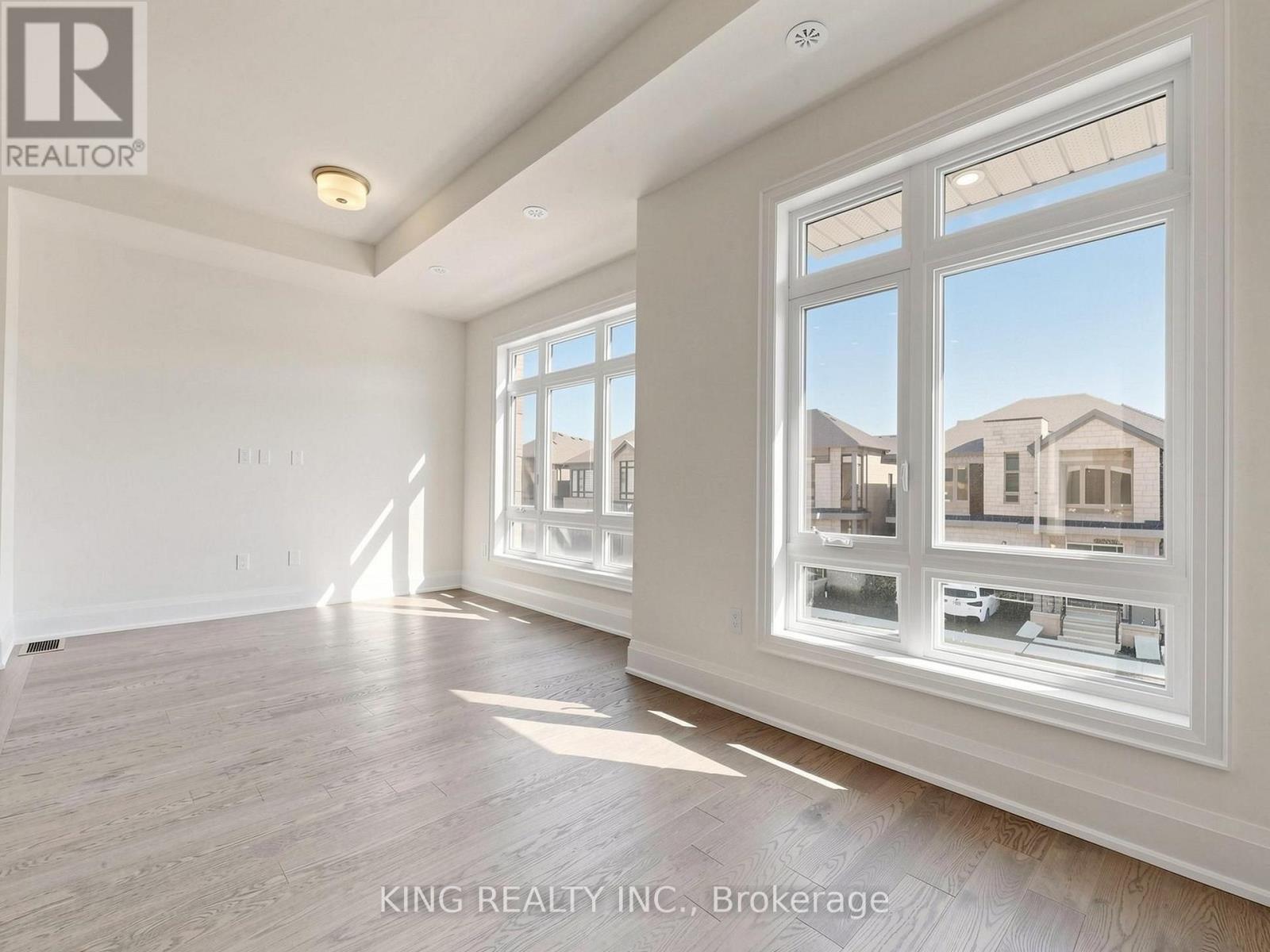 107 Jack Bowerbank Boulevard, Oakville, Ontario  L6M 4K1 - Photo 15 - W13872030