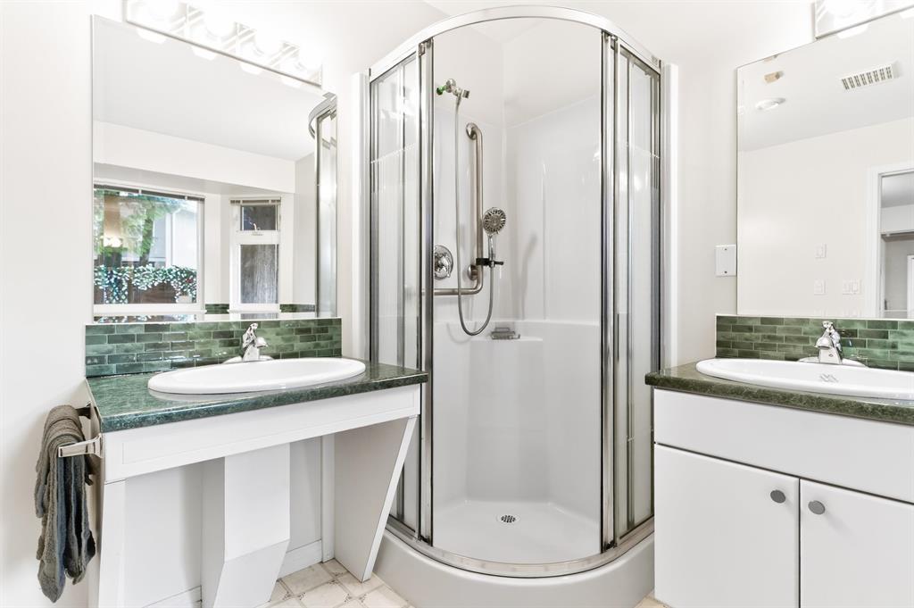 4484 210a Street, Langley, British Columbia  V3A 8M2 - Photo 19 - R3171849
