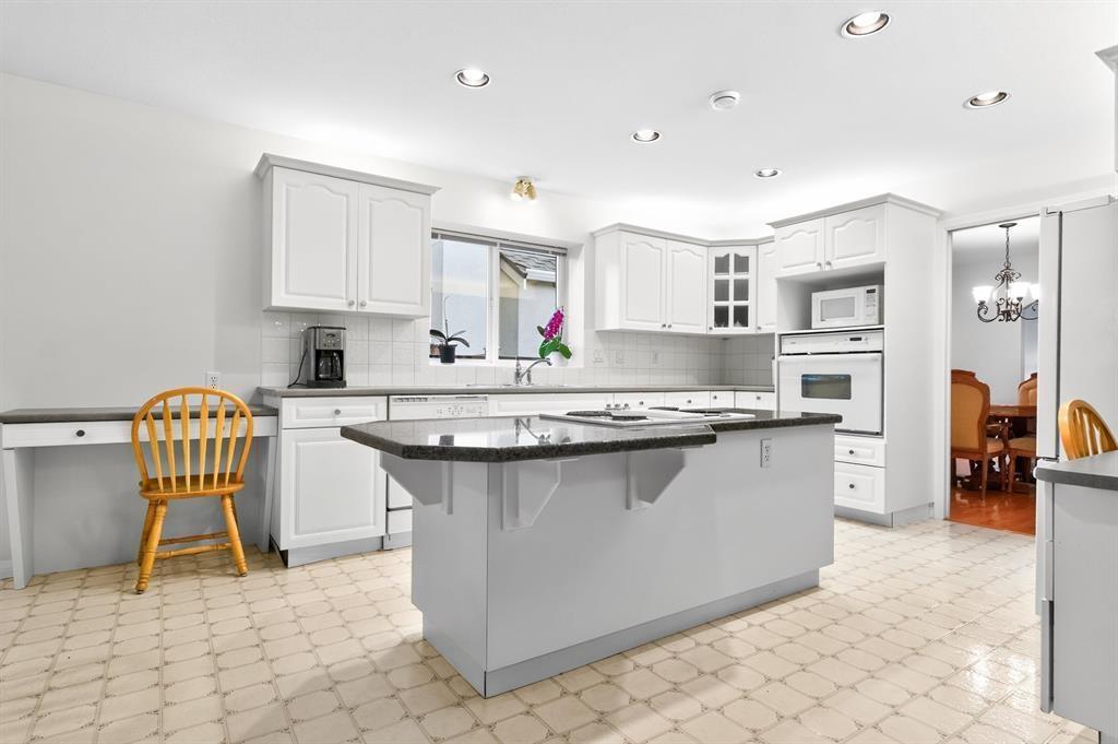 4484 210a Street, Langley, British Columbia  V3A 8M2 - Photo 12 - R3171849