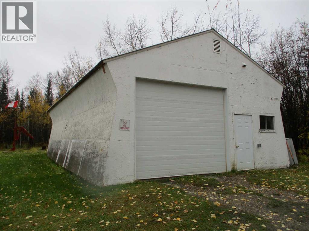 903040 Rge Rd 224